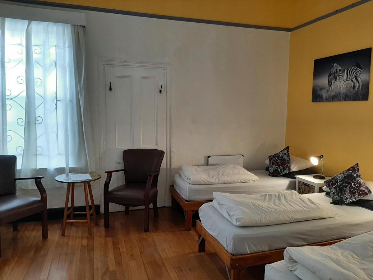 Zebra Crossing Backpacker Hostel Cape Town Ngoại thất bức ảnh