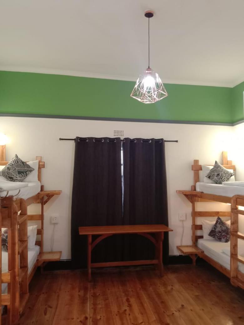 Zebra Crossing Backpacker Hostel Cape Town Ngoại thất bức ảnh