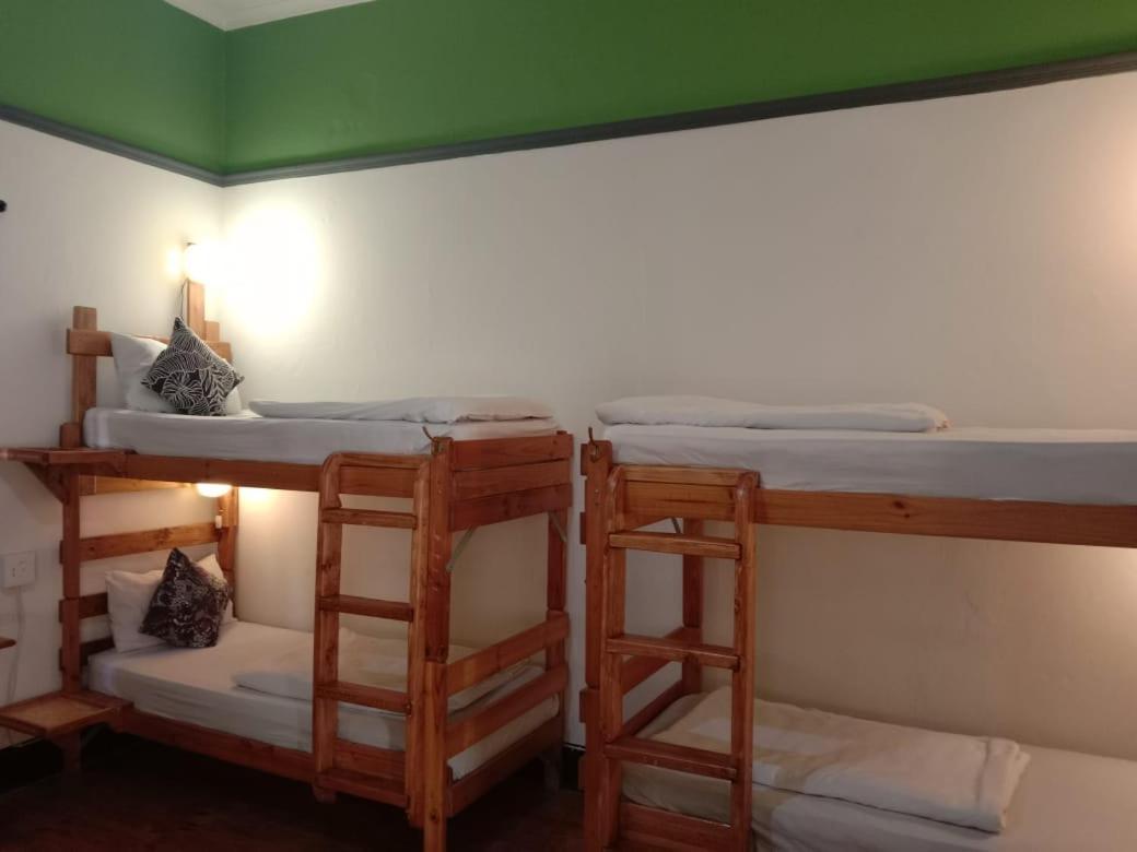 Zebra Crossing Backpacker Hostel Cape Town Ngoại thất bức ảnh