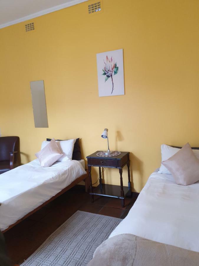 Zebra Crossing Backpacker Hostel Cape Town Ngoại thất bức ảnh