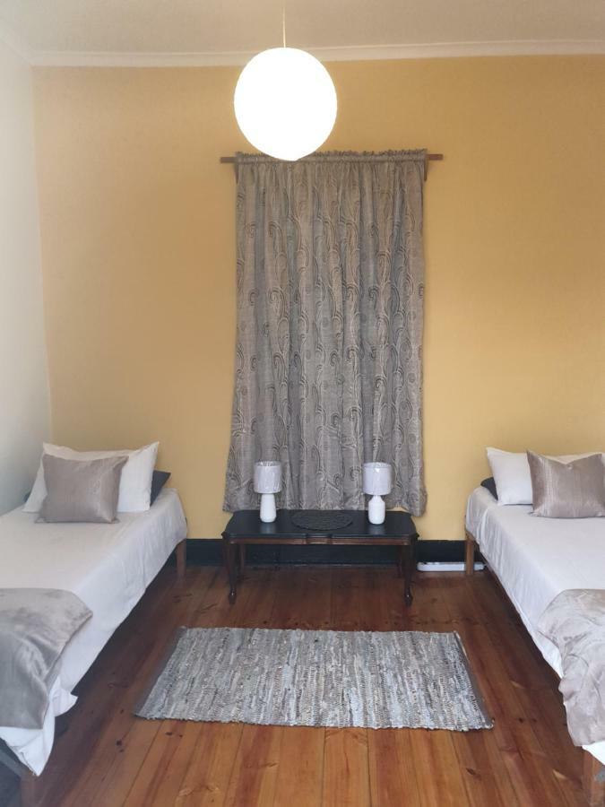 Zebra Crossing Backpacker Hostel Cape Town Ngoại thất bức ảnh