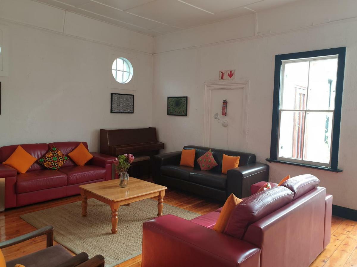 Zebra Crossing Backpacker Hostel Cape Town Ngoại thất bức ảnh