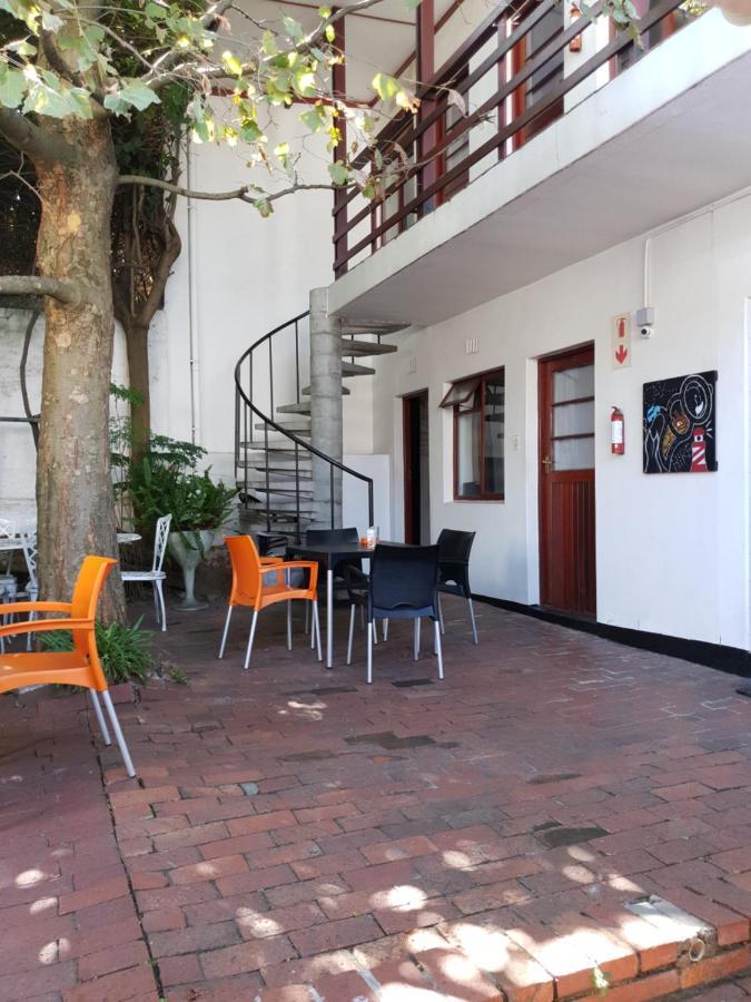 Zebra Crossing Backpacker Hostel Cape Town Ngoại thất bức ảnh